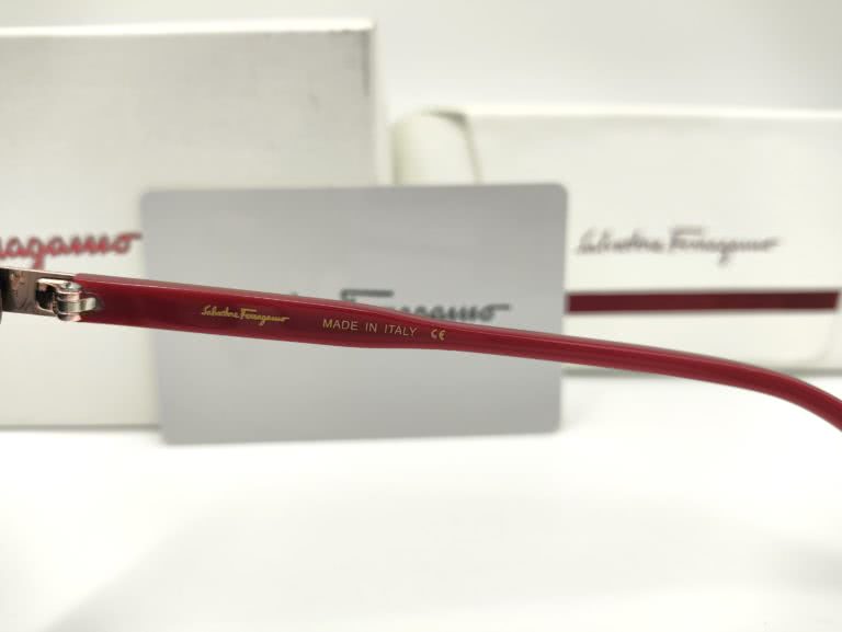 Солнцезащитные очки Salvatore Ferragamo SF1261S 623 - Фото 4