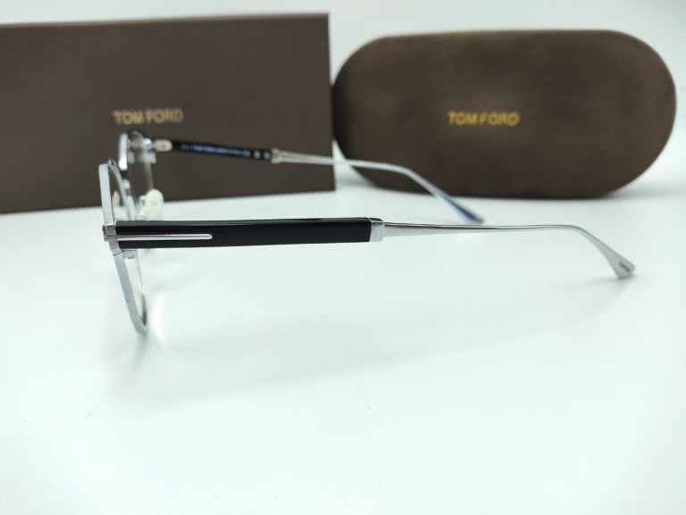 Оправа TOM FORD TF 5482 018 - Фото 4