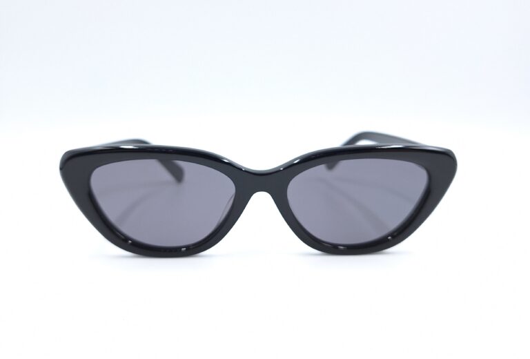 Солнцезащитные очки MIU MIU SMU22W - Фото 1